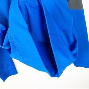 Nike Tops - Nike Therma-Fit Blue Colorblock Pullover Hoodie Nike Tops - Nike Therma-Fit Blue Colorblock Pullover Hoodie